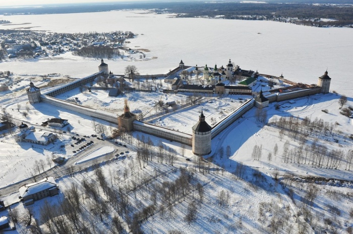 Кирилло-Белозерский монастырь. Фото Олега Узорова
